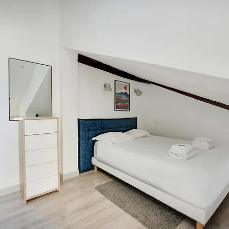 Authentic - 1br 6p - Centre De