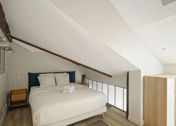 Authentic - 1br 6p - Centre De 公寓 *
